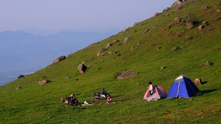 Dong Cao highland, a charmingly windy escape from hectic Hanoi