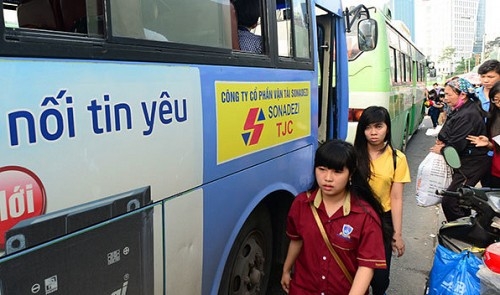 Japanese firm clinches deal to put ads on HCM City buses