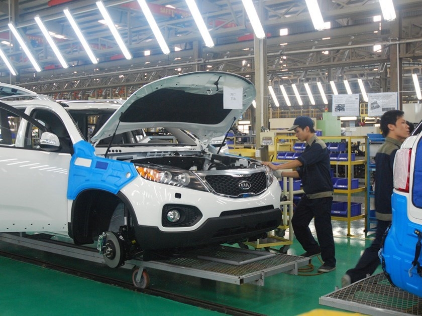 New taxes unlikely to dampen growth in Vietnam's auto market