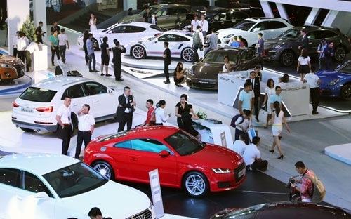 State gives approval for big players to dominate automobile market