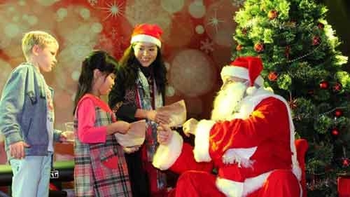 Foreign embassies in Hanoi celebrate Christmas