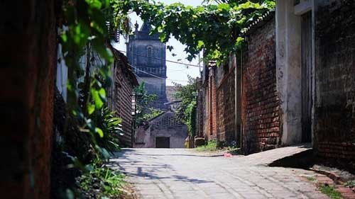 Duong Lam ancient village in autumn