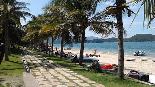 10 paradise islands in Khanh Hoa