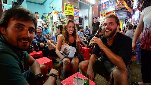 Electric buses for HCM City’s ‘backpacker area’