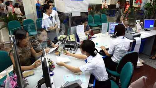 Vietnam market lures foreign banks