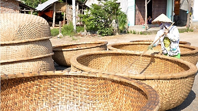 Basket boats shipped to Switzerland