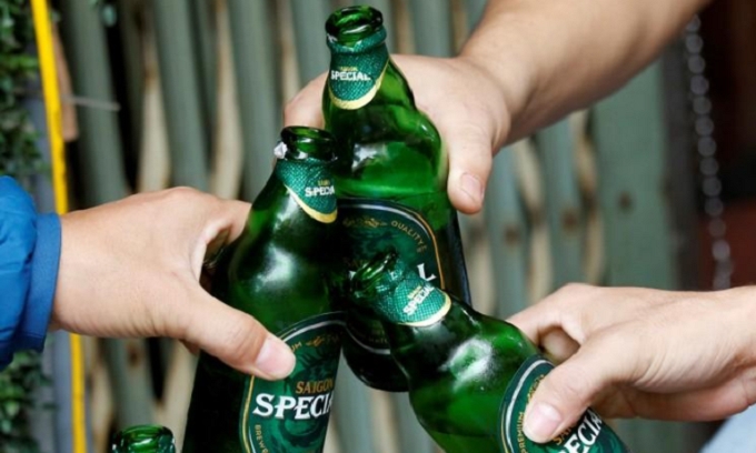 Vietnam’s thirst for beer has global giants eager for a taste of the market