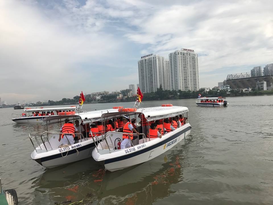 Seven new river tours launched in Saigon