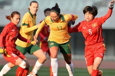 Australia thump VN 9-0 in Japan