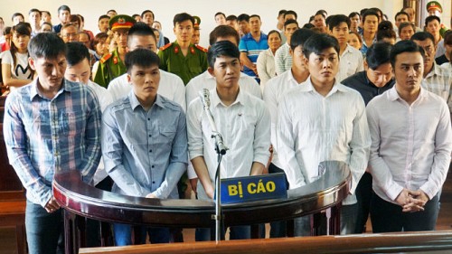 Five Vietnamese footballers sentenced for match fixing