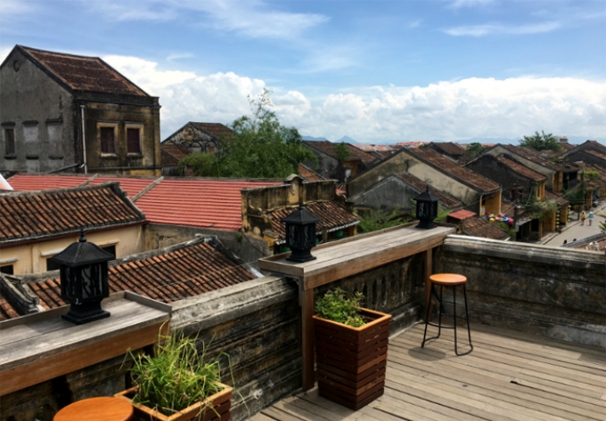 Two rooftop cafes to take your breath away in Hoi An