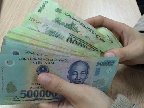 Central bank warns credit institutions over rate hikes