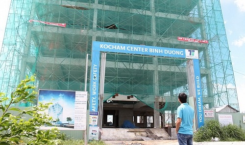 Eight-story construction completed without permit in Binh Duong
