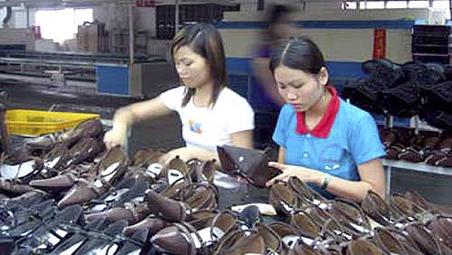 Footwear makers told to improve quality, design