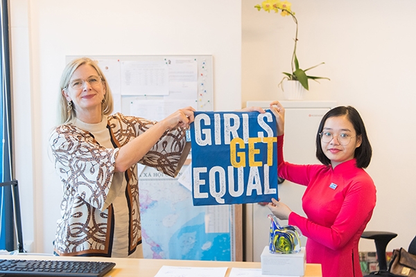 Swedish embassy joins Plan International to empower Vietnam girls