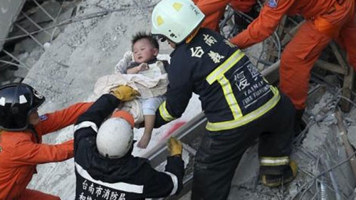 Taiwan quake toll climbs to 35