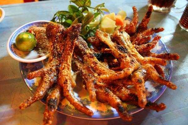 Chicken feet dishes in Hanoi