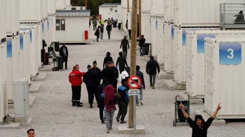 France to begin moving migrant minors from Calais on Nov. 2