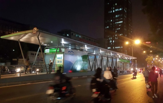 Hanoi’s first fast bus system still a work in progress