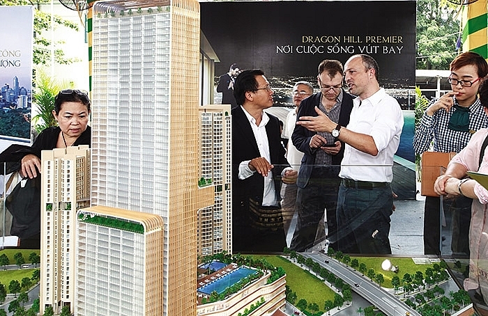 Foreigners acquire taste for property