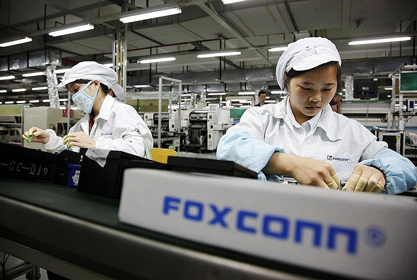 Foxconn to invest in television assembly factory in Quang Ninh