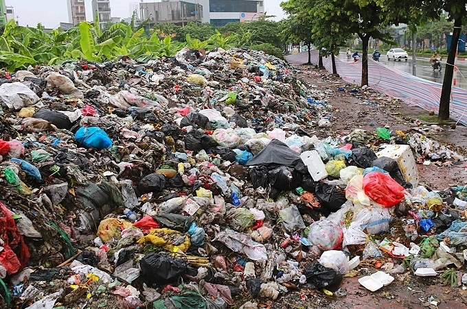 Major cities grapple with garbage problem