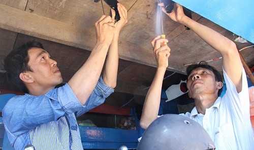 Vietnam fishermen team up to secure fishing grounds from Chinese attackers