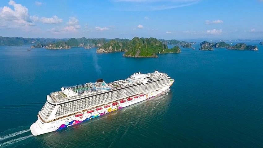 Ha Long Bay harbour to become operational next month