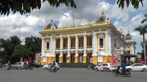 Hanoi to open tours at the Opera House