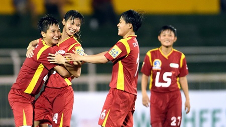 HCM City beat Hong Kong in football tournament