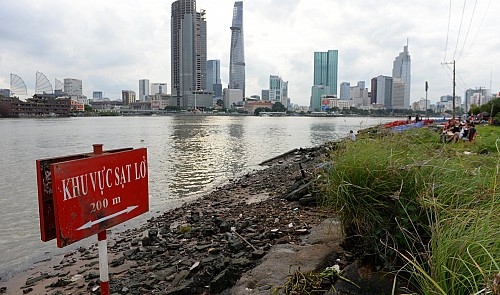 HCM City considers relocating residents in 40 subsiding areas