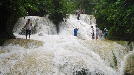 Explore one of Vietnam's most special waterfalls in Thanh Hoa