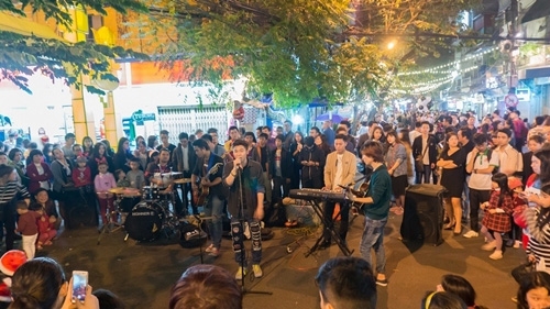 Hanoi walking streets – new hotspot for cultural activities and entertainment