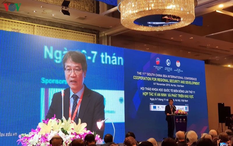 Legal experts underscore peaceful settlement of disputes in East Sea