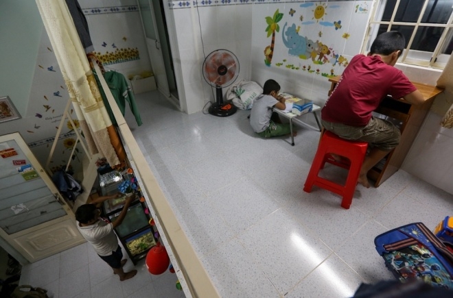 Vietnam cuts size limit for apartments to reach low-income buyers