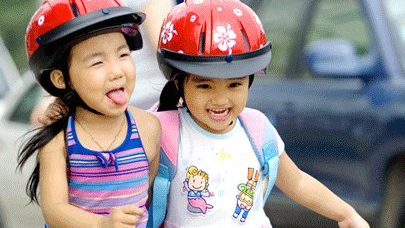 Parents face fines if their kids don't don helmets