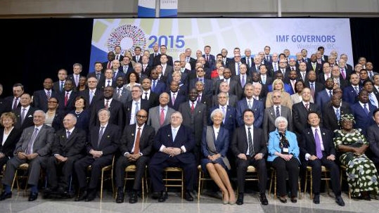 IMF nations point to exchange rate, geopolitical risks