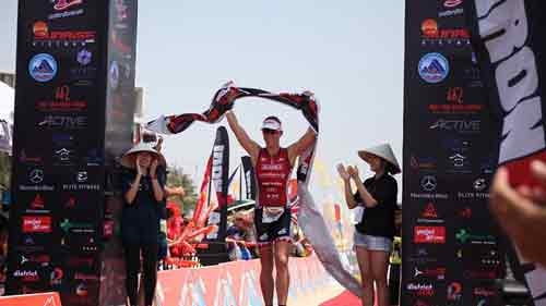 Steffen triumphs at Ironman 70.3