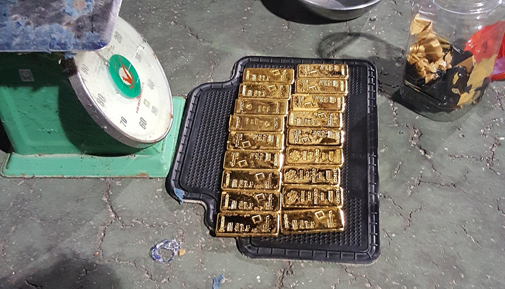 Vietnam jails Cambodian border officer for smuggling 18 kilos of gold