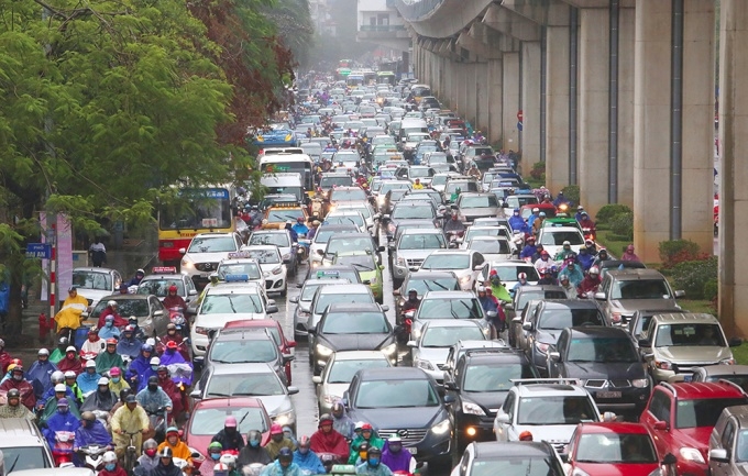 Hanoi revives plan to ban motorbikes in uphill battle against congestion