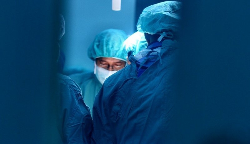 Vietnamese woman finally issued visa to save cancer-stricken sister in US
