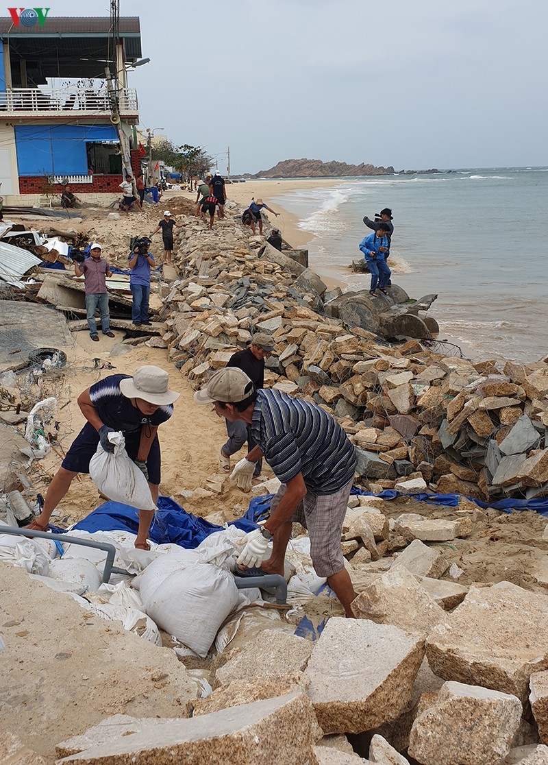Central region prepares for impending impact of storm No. 6