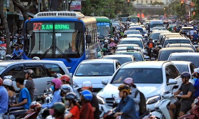 HCMC pilots smart camera system to ease traffic flow