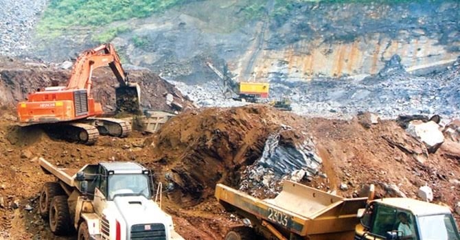 Vietnam urged to tighten resource consumption tax