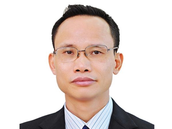 Expert warns over possible increase in USD exchange rate