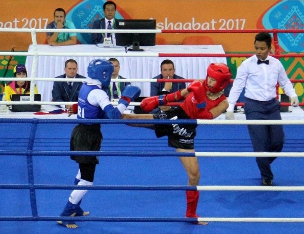 Ly wins muaythai gold at AIMAG