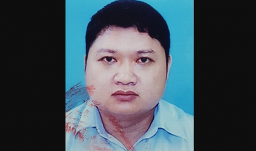 Ex-boss of loss-making Vietnamese firm, allegedly hiding overseas, wanted at home