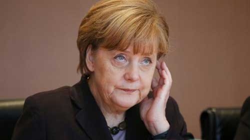 Merkel dismisses US request for more military help against Islamic State