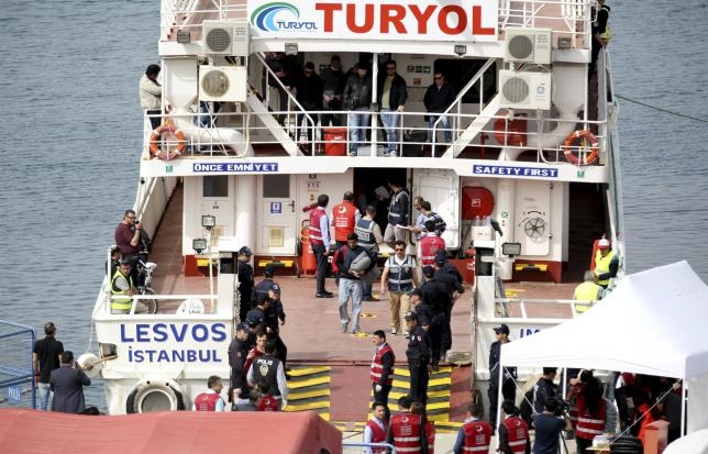 More migrants return to Turkey from Greece under EU pact