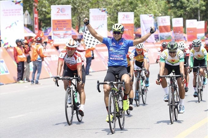 Minh win stage, Tung wins yellow jersey